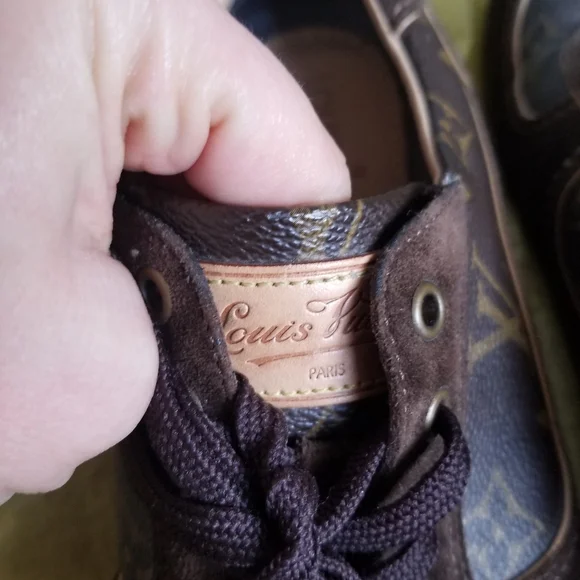 Louis Vuitton Monogram Suede sneakers 37.5